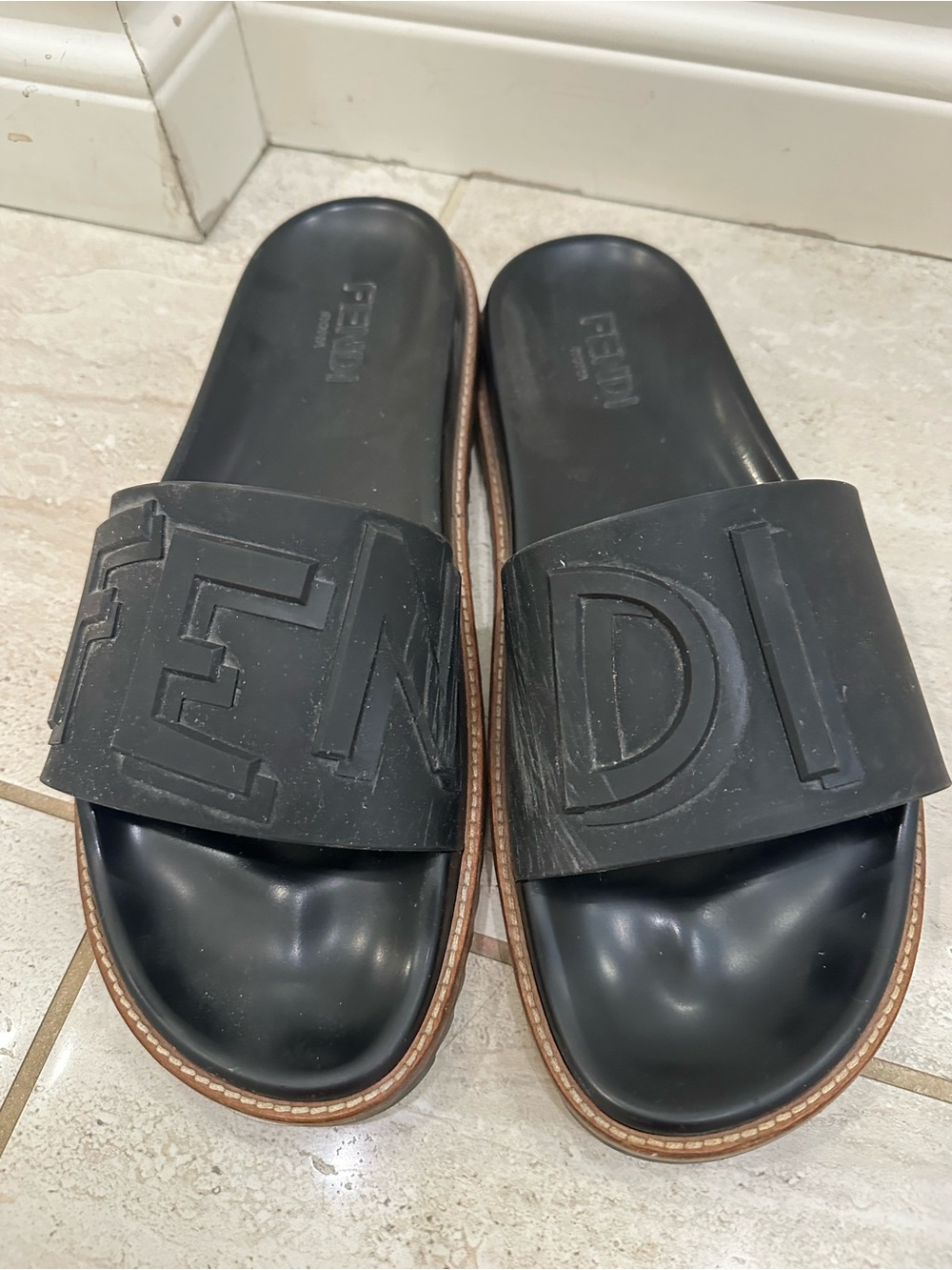Fendi Black Men’s Embossed Logo Slide Sandals with Brown Trim